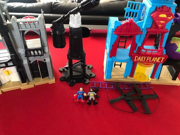 IMAGINEXT SUPER HERO FLIGHT SET DHT 62 RRP 149.99