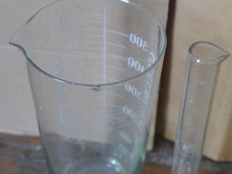 VINTAGE SCIENCE LABORATORY CHEMISTRY PHOTOGRAPHIC GLASSWARE JARS VASES