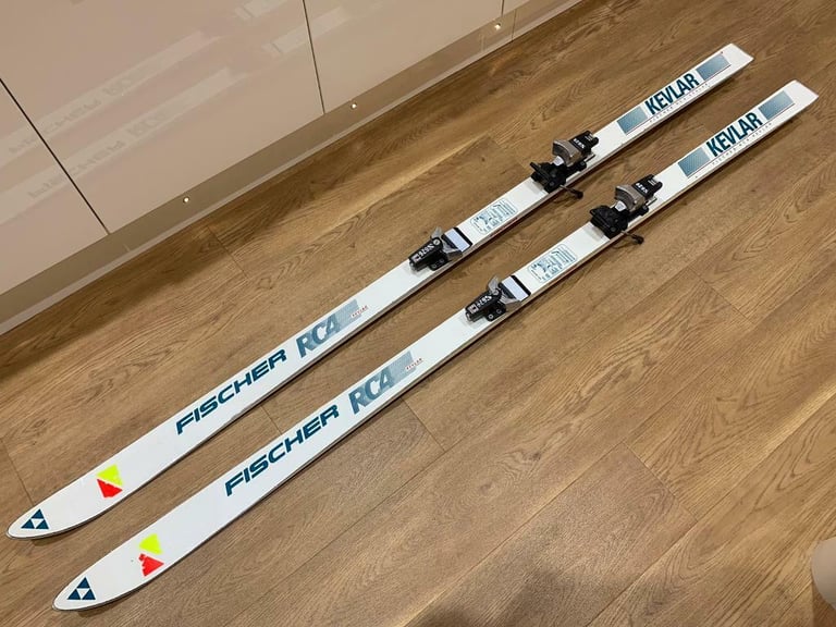 Fischer RC4 Kevlar skis | in Newton Mearns, Glasgow | Gumtree