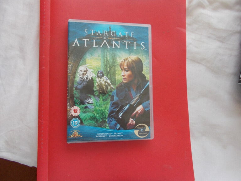 STARGATE ATLANTIS  /  SELL   SEPERATE  £2.00  each