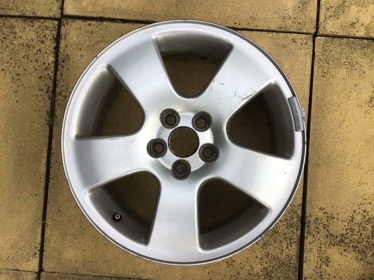 image for Alloy Audi 17” one only only £20 collection only thanks ,,,,,l