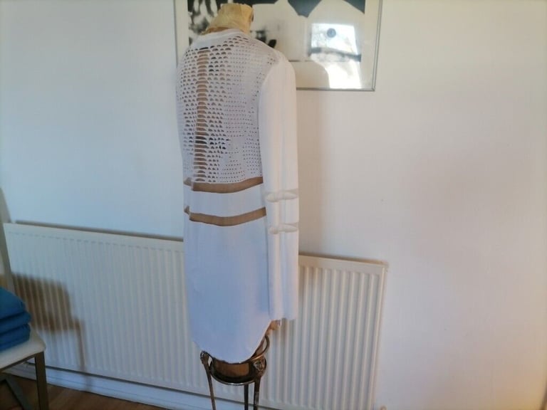 ALEXANDER WANG Limited Edition H&M Perforated / Mesh Mini Dress. Long Sleeve. White. Size : S 