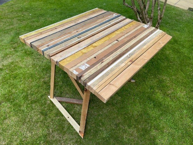 Bespoke Handmade square table / upcycled Reclaimed wood 🪵🪚🔨♻️