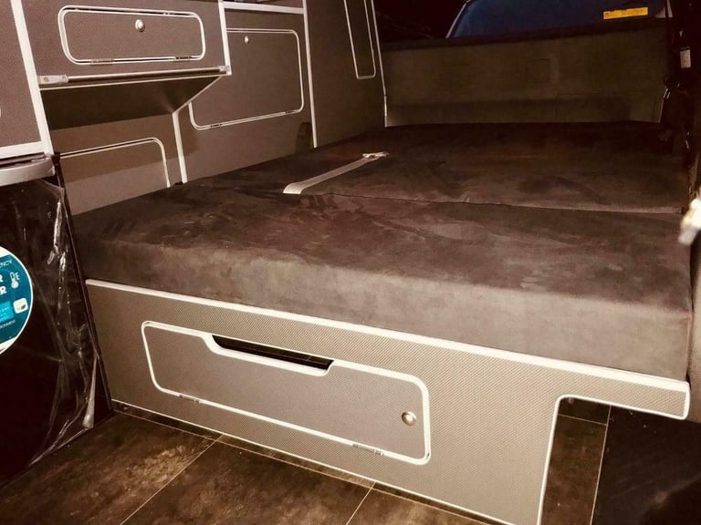 2008 Toyota ALPHARD VELLFIRE POP TOP 4 BERTH NEW CAMPER CONVERSION RUST FREE 