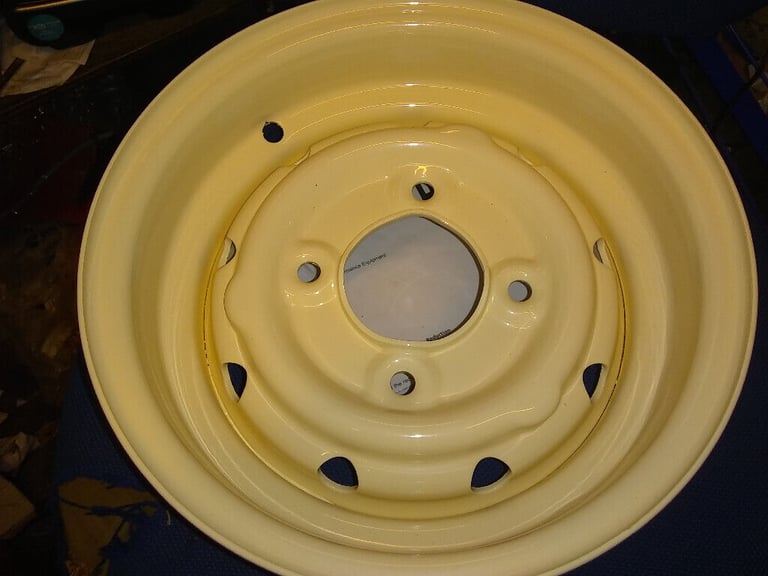 CLASSIC MINI NEW AND USED PARTS THOUSANDS AVAILABLE