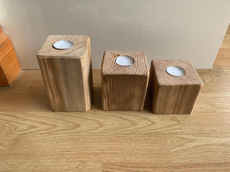 Square candle holder set 