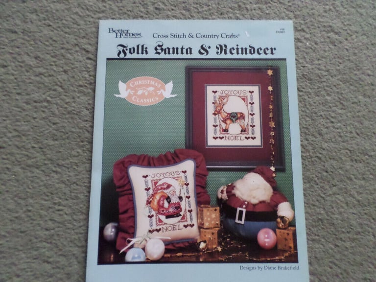 Better Homes and Gardens Folk Santa & Reindeer Cross Stitch Pattern Leaflet Book