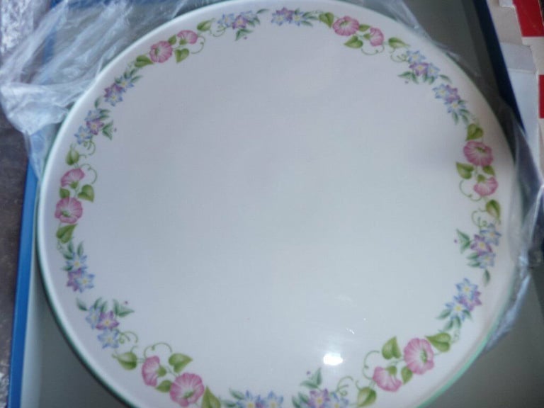 image for Cake Plate - Vintage Royal Worcester English Garden