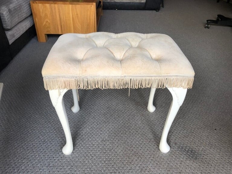 Beautiful Vintage Swanglen Furniture Button Dralon Dressing Table Stool White