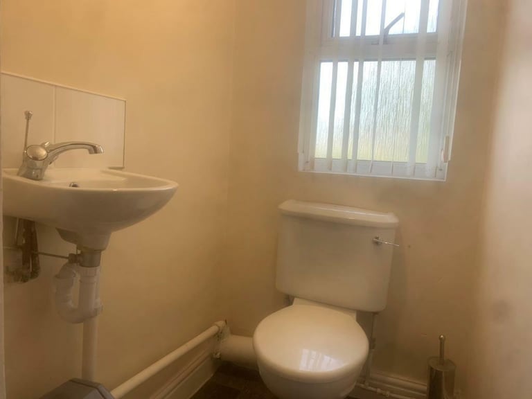ROOM WITHIN SHARED HOUSE NEW BASFORD FOREST FIELDS UNIVERSAL CREDIT ESA JSA