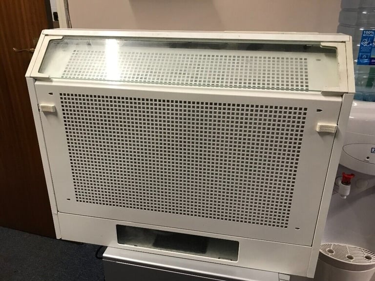 image for WHITE KITCHEN HOOD INCLUDING FAN FOR CATERING