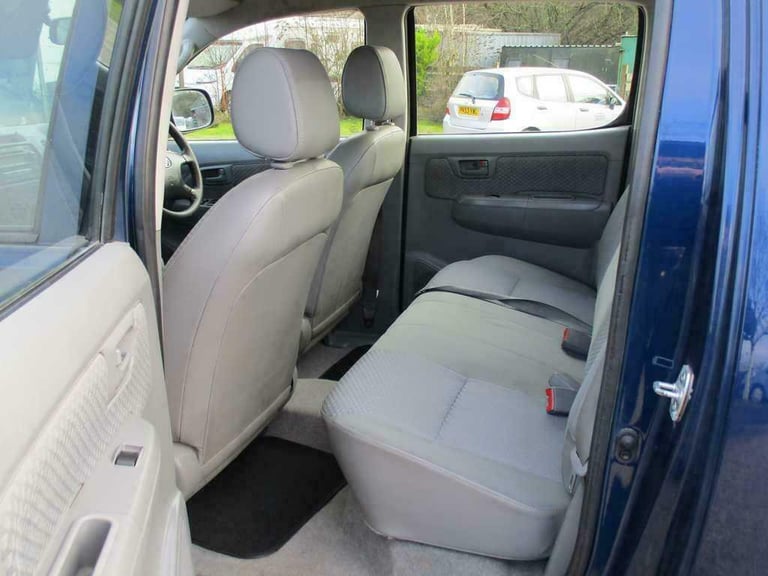 2008 Toyota Hilux 2.5 D-4D 4WD DOUBLE CAB PICK UP. Only 107,000 miles NO VAT