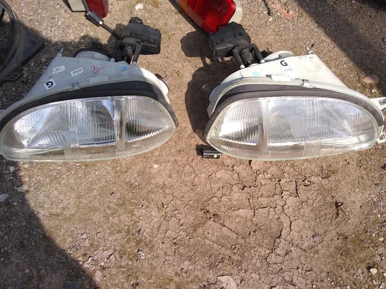 MK 1 AND MK 2 METRO PARTS AVAILABLE - BREAKING FOR SPARES ALSO MK3 METRO & ROVER 100