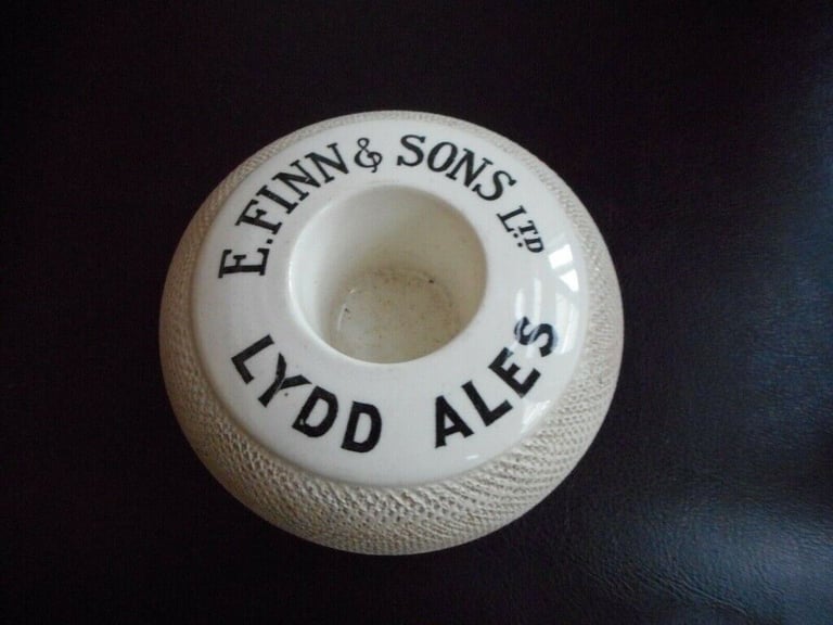 BREWERY & PUB SIGNS, ADVERTS & BEER LABELS etc