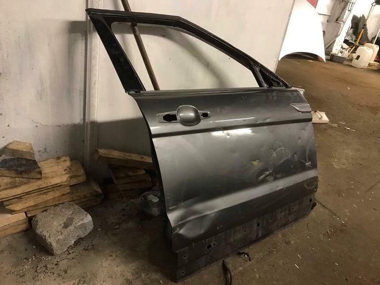 RANGE ROVER EVOQUE L538 DRIVER SIDE OFFSIDE FRONT DOOR (2011-2018)