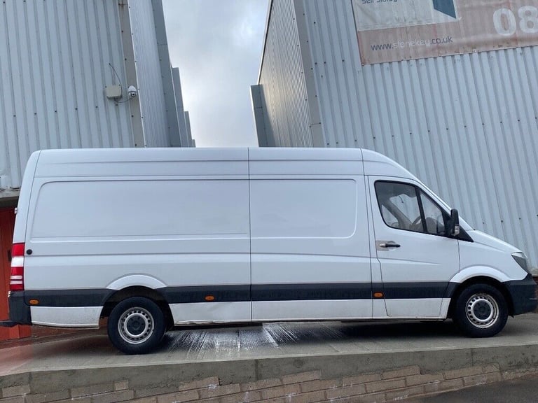 Man and van Removals, Southport, Birkdale, Ainsdale, Rubbish Removals, Furniture Collections 