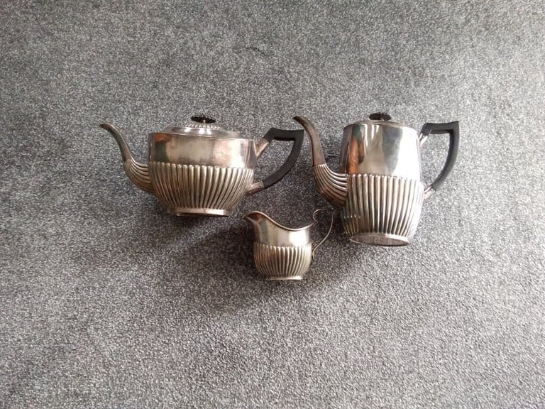 Vintage tea service set EPNS SHEFFIELD 