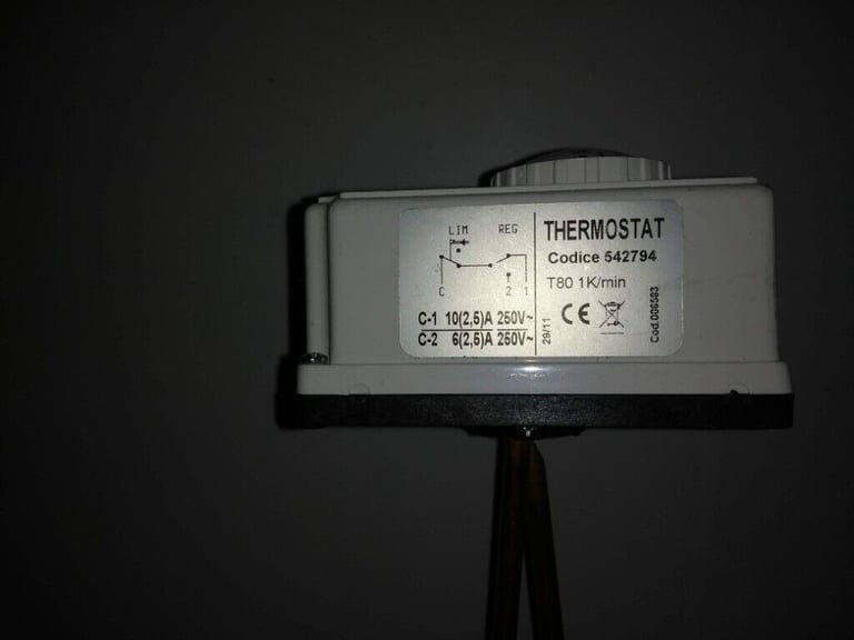 boiler thermostat, dual sensor with high limit.  for unvented cylinders 