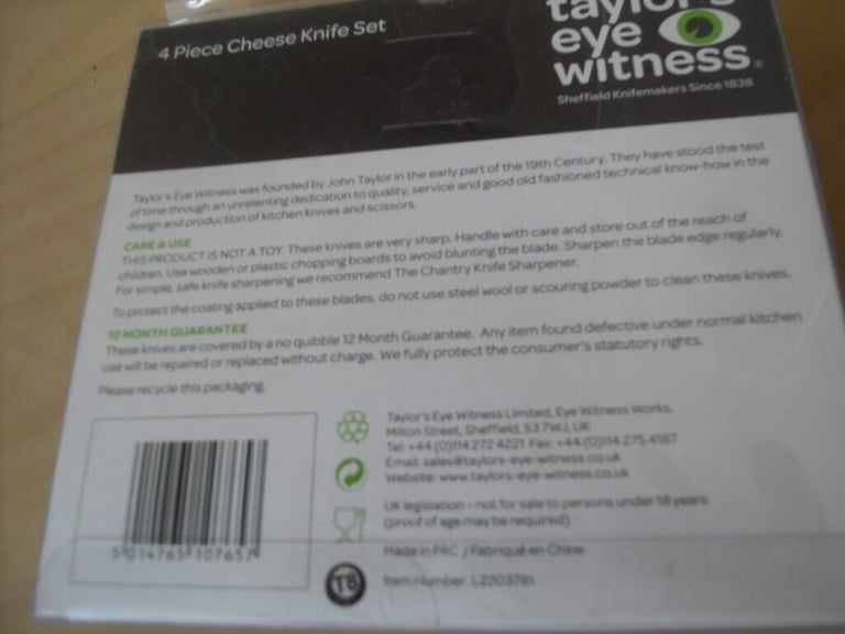 Unused boxed 4 piece cheese cutting tools - nice quality - £15