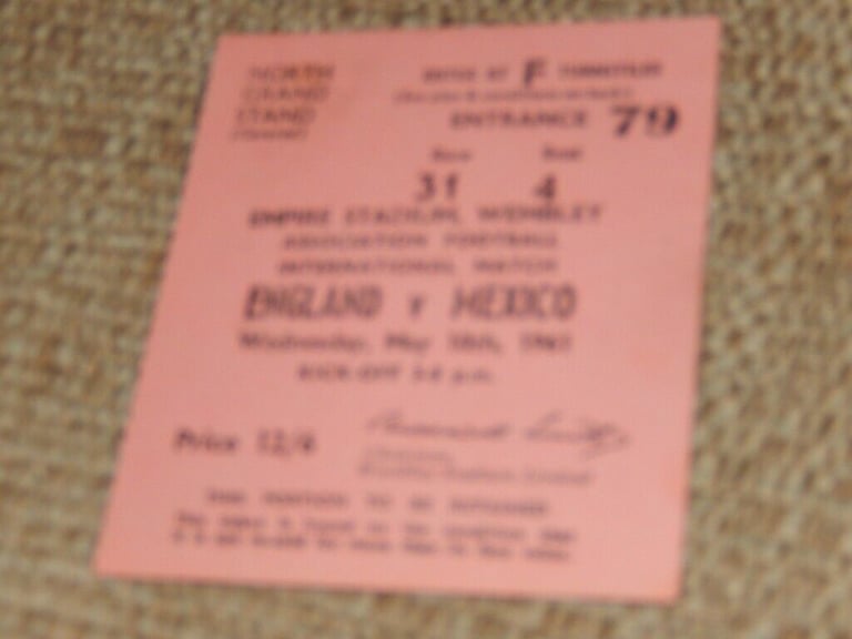 ENGLAND V MEXICO 1961 PROGRAMME WITH TICKET FREE P&P