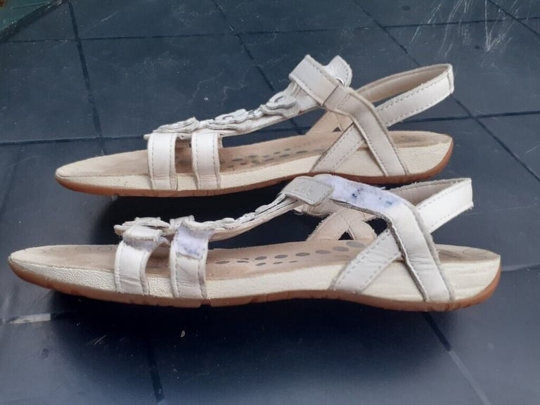 Summer Clarks sandals size 4 (junior)