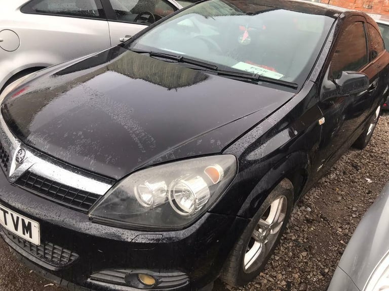 Vauxhall Astra H window Screen  Front Breaking 2006 - 2008 