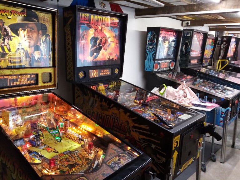  Pinball Machine wanted