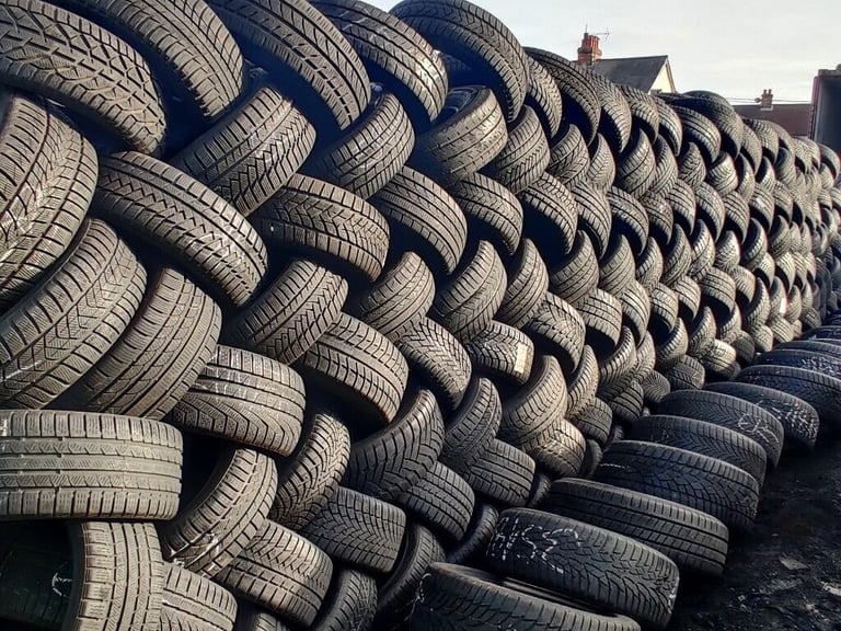 🇷🇴 Overstock Part Worn Tyres, 225/40/18.225/65/17.215/65/16.275/50/19.17.235/195/235/55/60/35.🇫🇷
