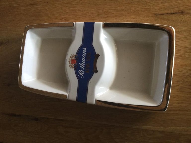 image for ROTHMANS ASH TRAY