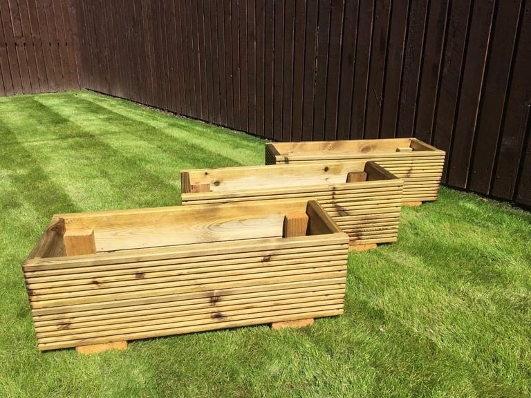 GARDEN PLANTERS, WOODEN PLANTERS, DECKING PLANTERS, Garden Troughs in