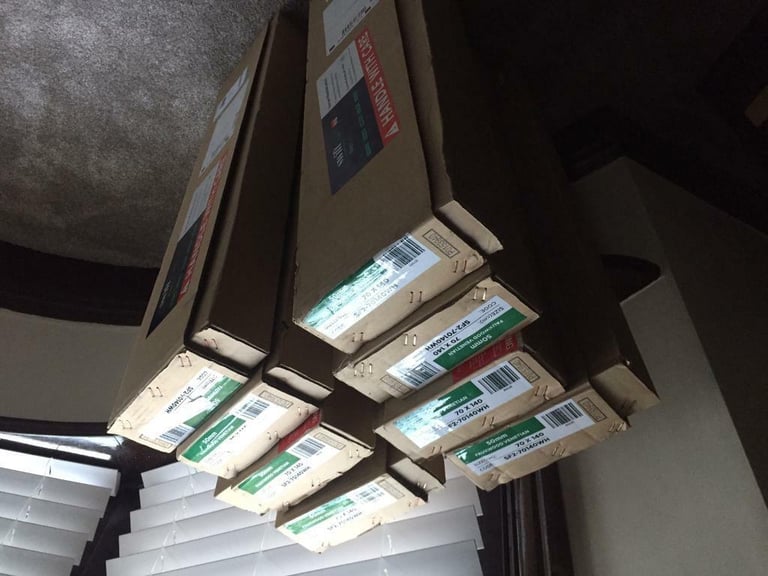 Venetian blinds 