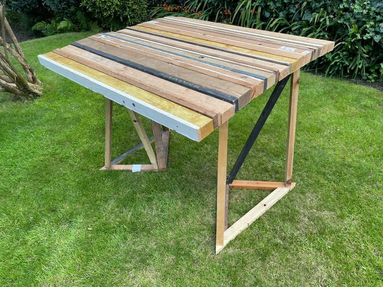 Bespoke Handmade square table / upcycled Reclaimed wood 🪵🪚🔨♻️