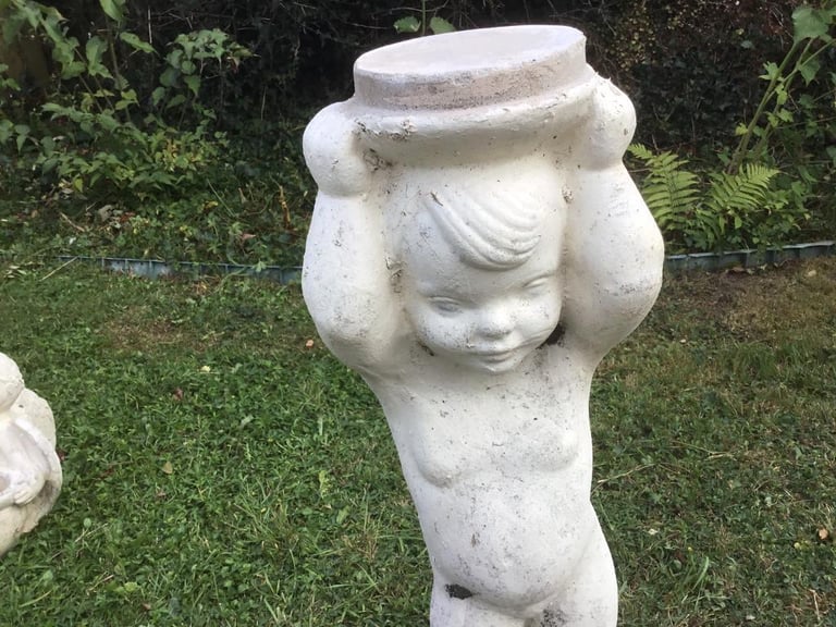 Garden decoration figure