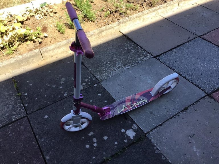 Large Kick Scooter 8-14 year old kids