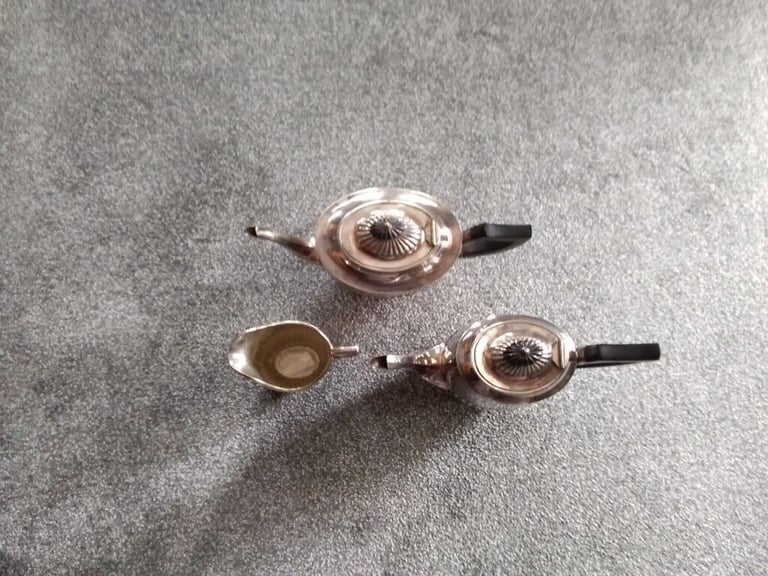 Vintage tea service set EPNS SHEFFIELD 