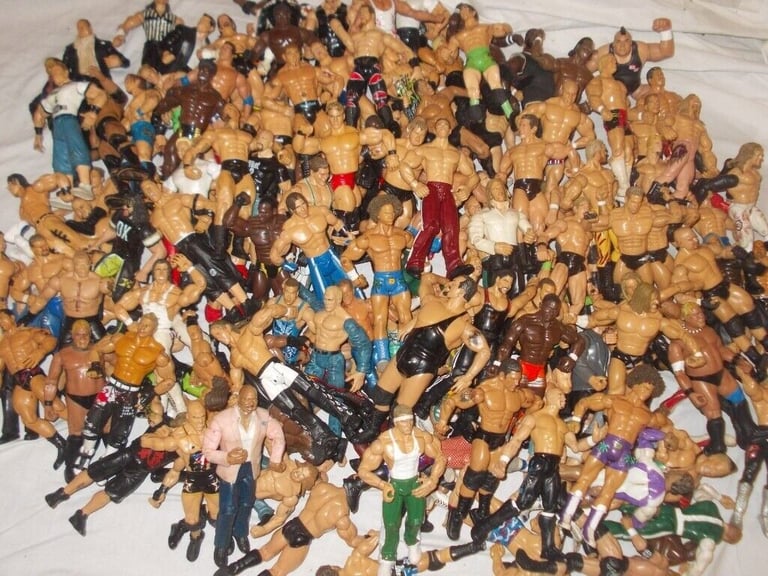TOYS OVER 1000 figures  lego  dc marvel boxed pops star wars funko pops plushies