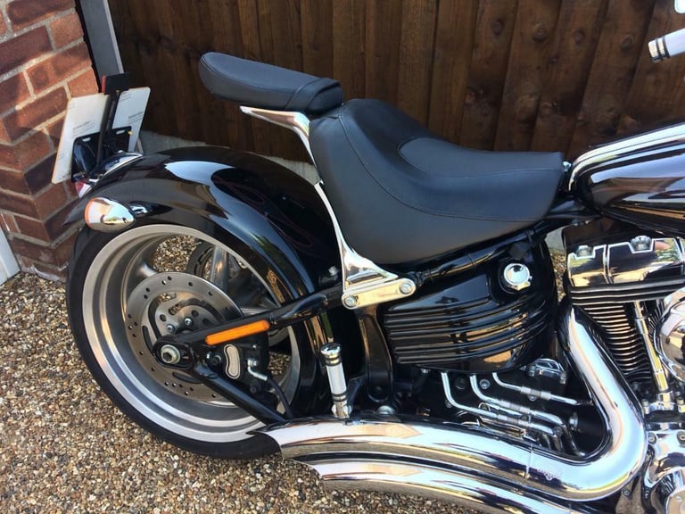 Harley Davidson FXCWC Rocker C Custom Motorcycle 