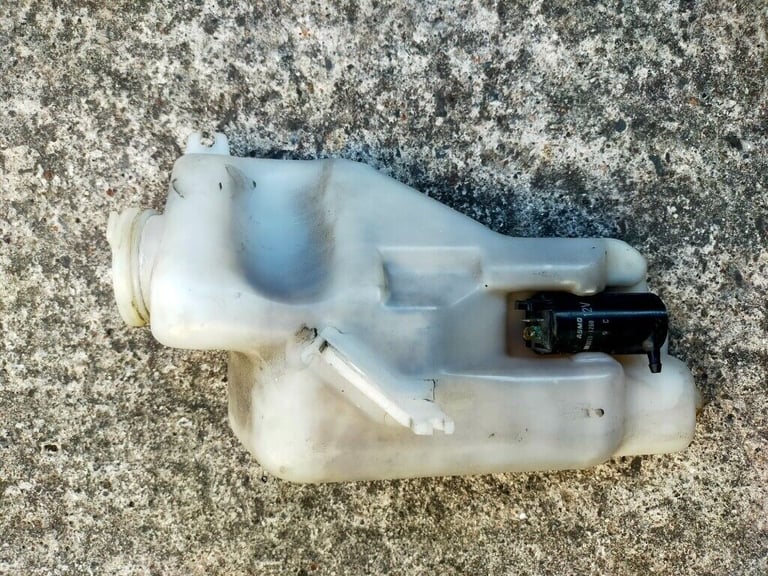 Mazda MX5 Washer Bottle + Pump