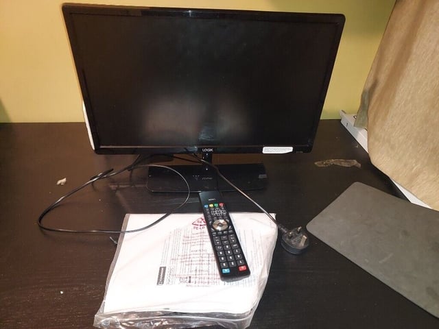 Logik 22 inch LED TV with DVD Player.HD 1080p,HDMI,USB,Scart,Black. | in  Camberley, Surrey | Gumtree