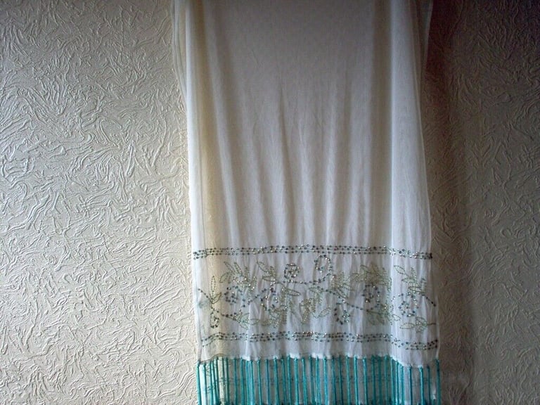 Long Attractive Scarf/Shawl.