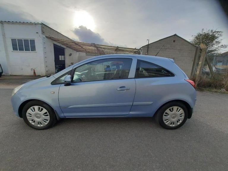 2007 Vauxhall Corsa 1.2i 16V Club 3dr [AC] HATCHBACK Petrol Manual