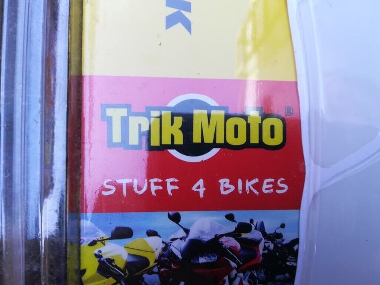 Trik Motorbike Tank Sticking Pads