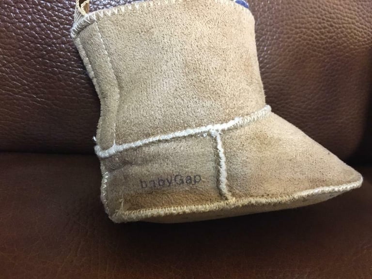New, BaBaby Gap suede boots,