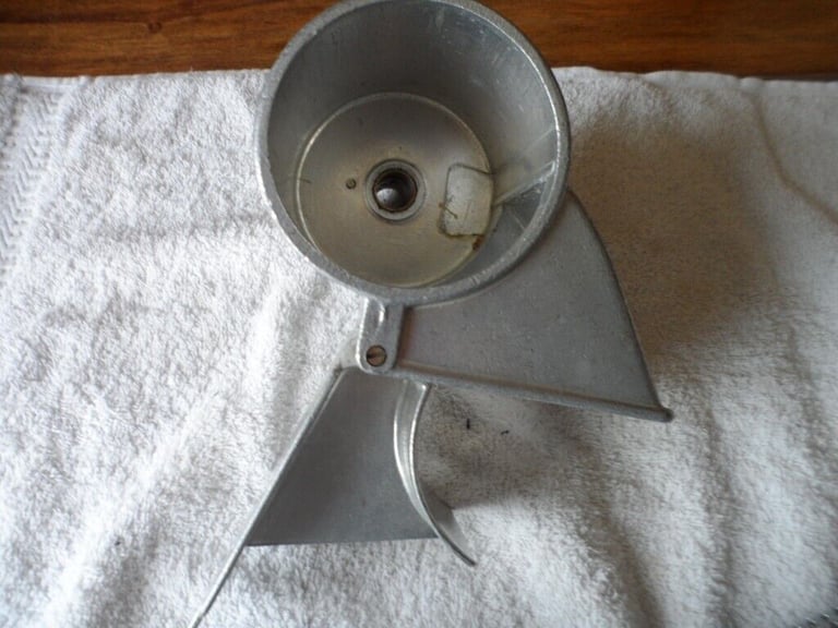 vintage kenwood chef a700 slicer/cutter