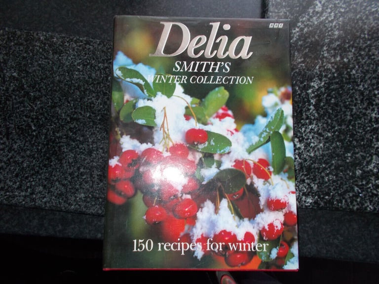   COOKING BOOKS   MARY BERRY   JAMIE OLIVER DELIA  ETC  /SELL SEPERATE   £4   each