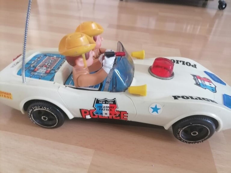  Vintage Pre 80's NANYANG Toy: CHEVY CORVETTE NYC Highway Patrol Police Battery Op Car. Working! 