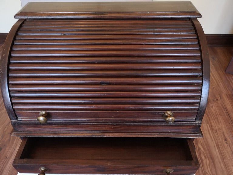 Gumtree roll top desk new arrivals