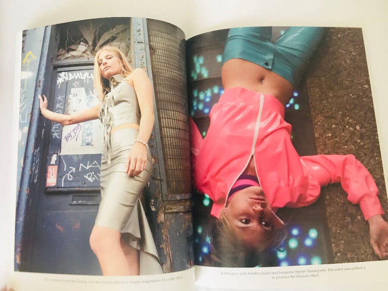 Making Latex Clothes by Sian-Kate Mooney - Paperback Book