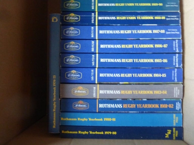 21 Rothmans Rugby Union Yearbooks (1974-2000, various years). Ex condition