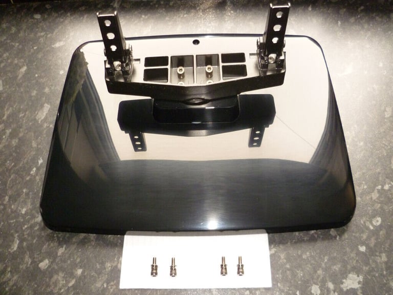 image for Toshiba 32XV505D Tv Stand | Mint Condition